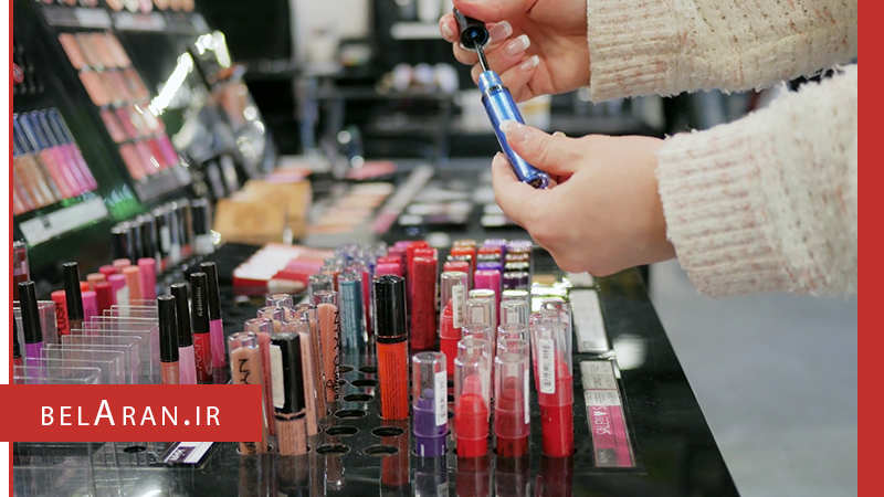 نکاتی که در هنگام خرید رژلب باید به آن ها دقت کنید چیست؟ - بلاران