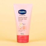 کرم دست و ناخن وازلین-محصولات وازلین-لوازم آرایش اورجینال-بلاران Vaseline Intensive Care Healthy Hands Stronger Nails-belaran