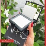 پودر فیکس بدون رنگ نارس-محصولات نارس-لوازم آرایش اورجینال-بلاران nars Light Reflecting Setting Powder Pressed poudre compact fixante reflechis sant la lumere-belaran