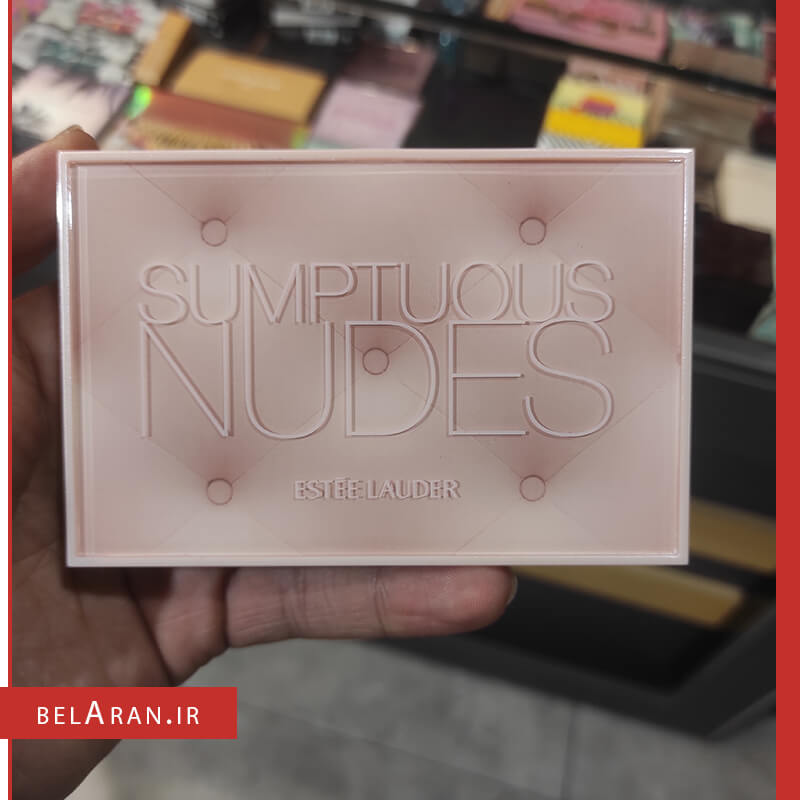 پالت سایه سامپتوس استی لادر-خرید پالت سایه اورجینال-خرید پالت سایه استی لادر-محصولات استی لادر-خرید لوازم آرایش اورجینال-بلاران-index_belaranlux.com پالت سایه سامپتوس استی لادر-خرید پالت سایه اورجینال-خرید پالت سایه استی لادر-محصولات استی لادر-خرید لوازم آرایش اورجینال-بلاران Estee Lauder Sumptuous Nudes Silky Smoothing Eyeshadow Palette belaran
